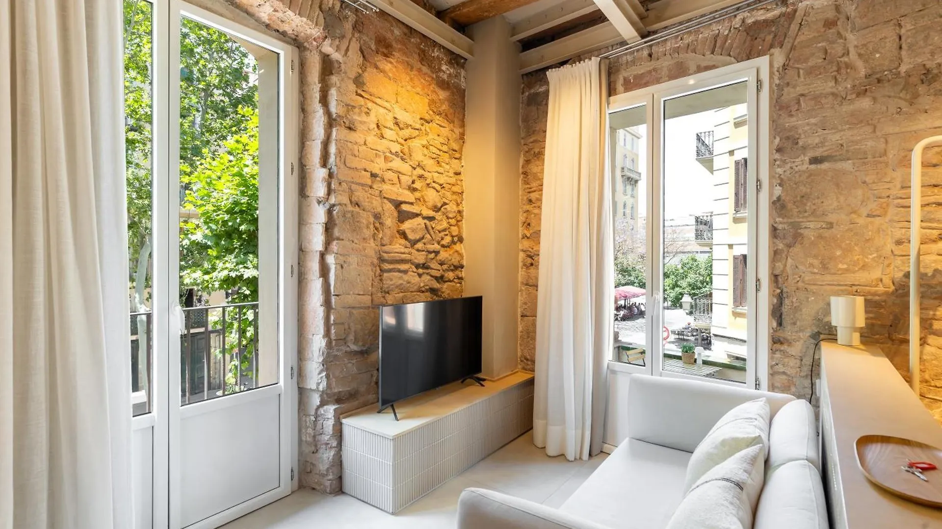 Deco Apartments Barcelona-Born St. 0*, Βαρκελώνη