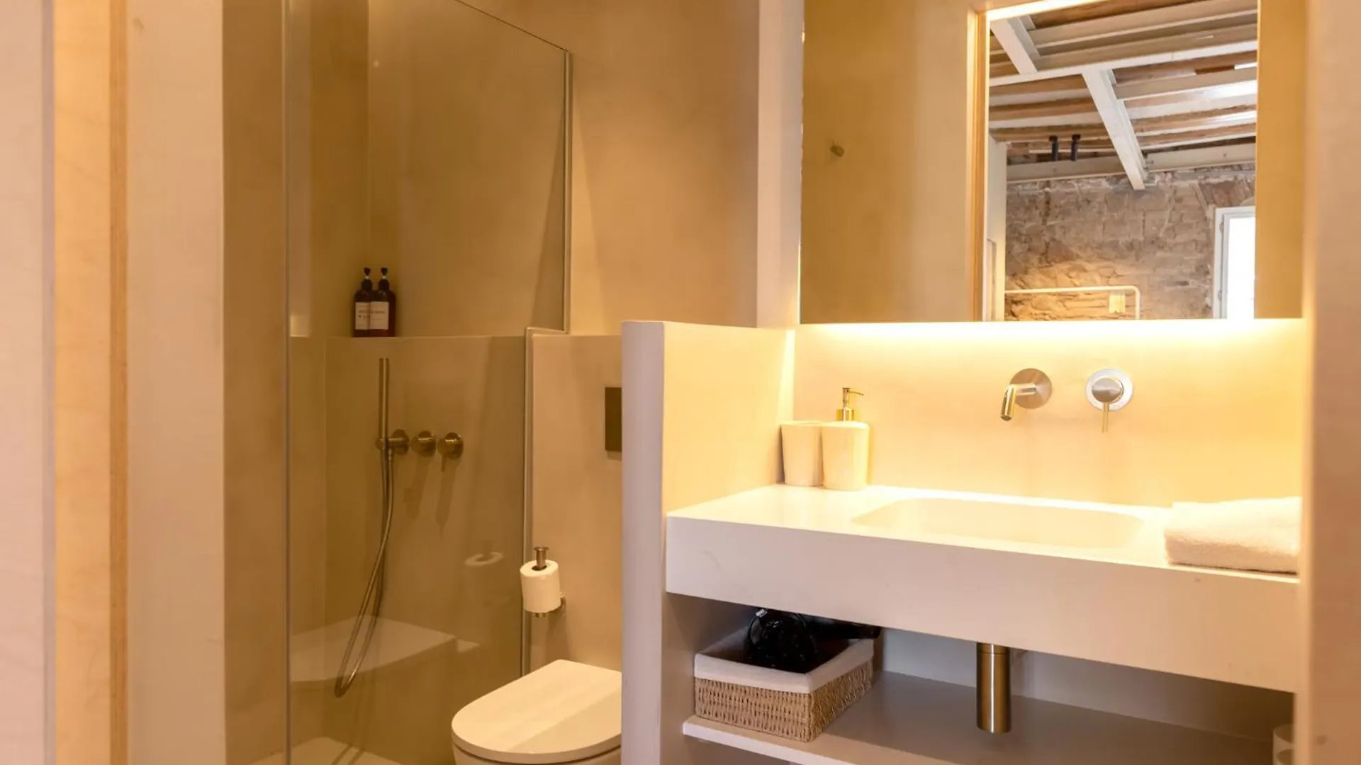 Deco Apartments Barcelona-Born St. 0*, Barcelona Spain